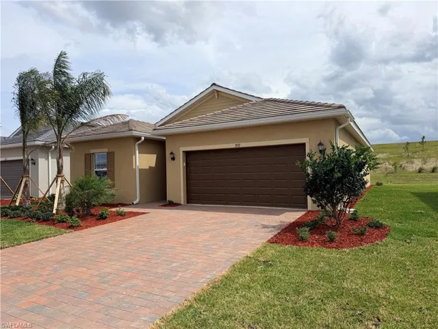 3917  Passion Vine  DR, Alva, FL 33920