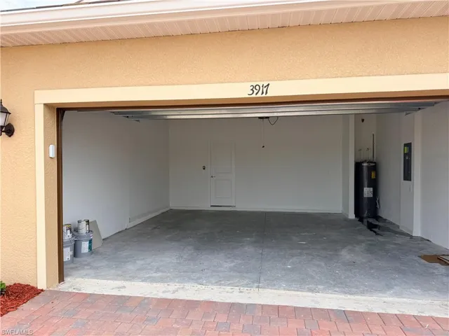 3917  Passion Vine  DR, Alva, FL 33920