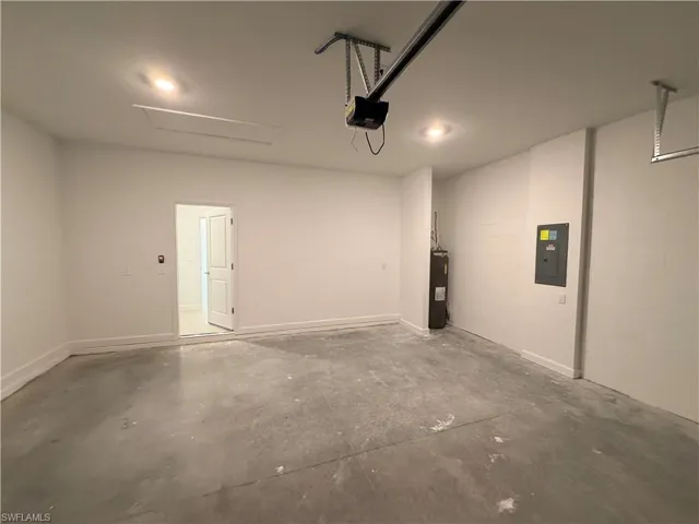 3917  Passion Vine  DR, Alva, FL 33920