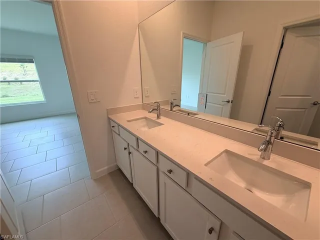 3917  Passion Vine  DR, Alva, FL 33920