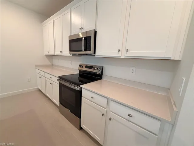 3917  Passion Vine  DR, Alva, FL 33920