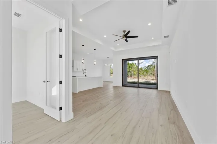 4622 Everglades Blvd N, Naples, Florida 34120