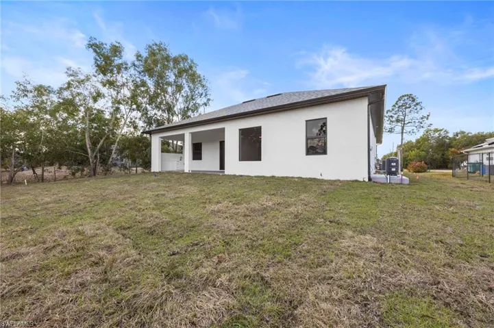 4622 Everglades Blvd N, Naples, Florida 34120