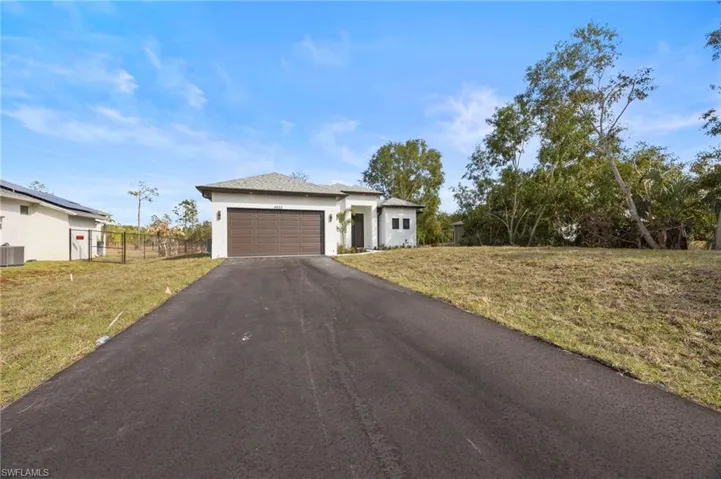 4622 Everglades Blvd N, Naples, Florida 34120
