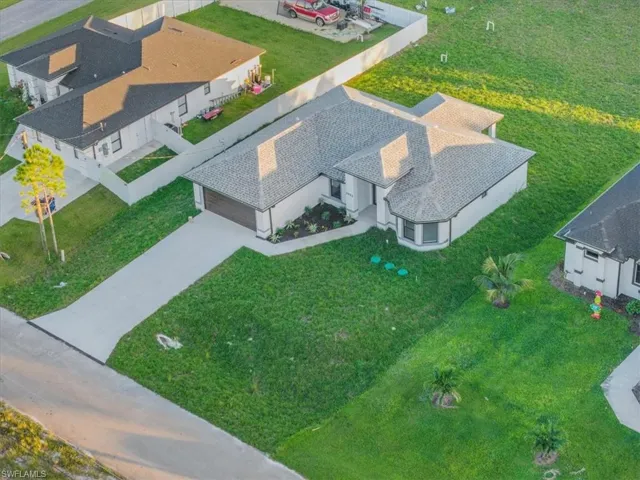 Aerial view of property and surrounding area