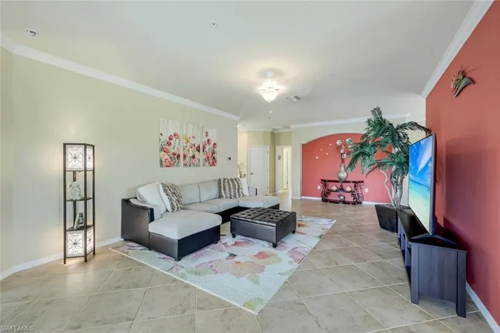 3153 Aviamar Cir # 201, Naples Fl 34114