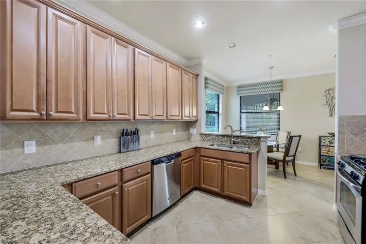 3153 Aviamar Cir # 201, Naples Fl 34114