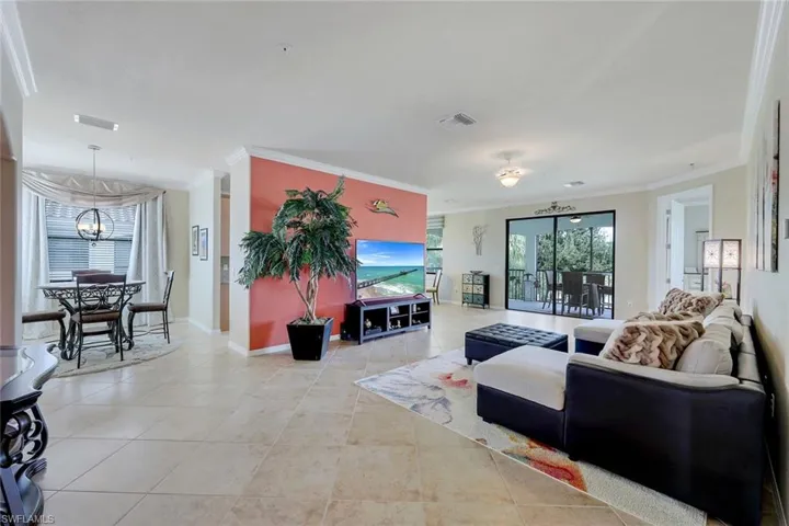 3153 Aviamar Cir # 201, Naples Fl 34114