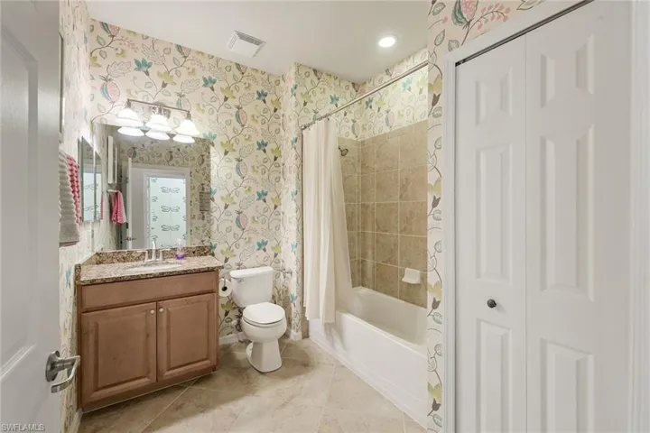 3153 Aviamar Cir # 201, Naples Fl 34114