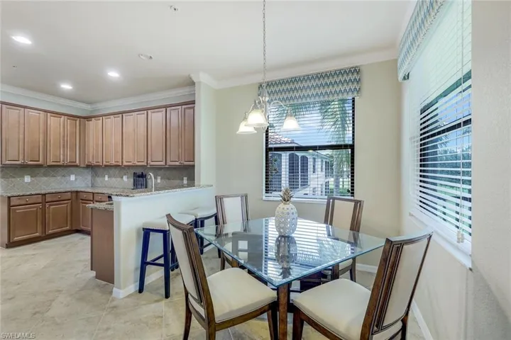 3153 Aviamar Cir # 201, Naples Fl 34114