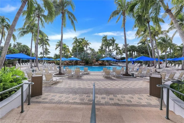 3153 Aviamar Cir # 201, Naples Fl 34114