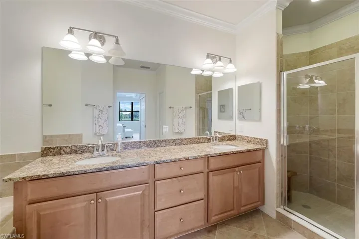 3153 Aviamar Cir # 201, Naples Fl 34114