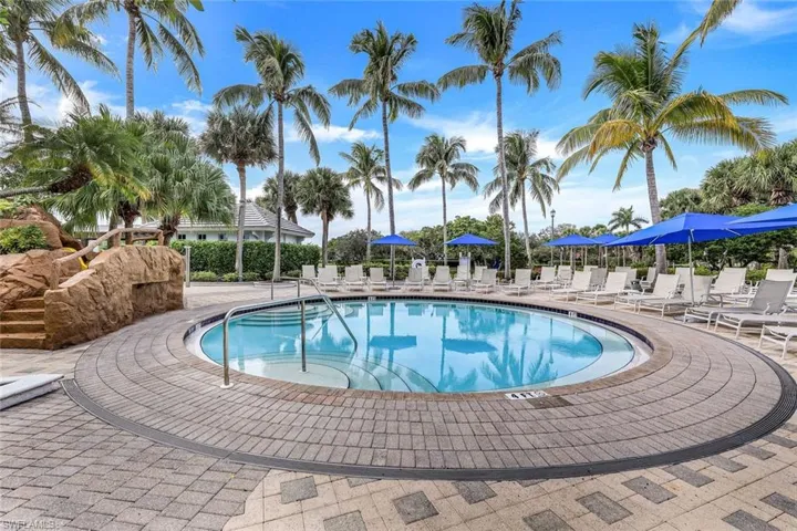 3153 Aviamar Cir # 201, Naples Fl 34114