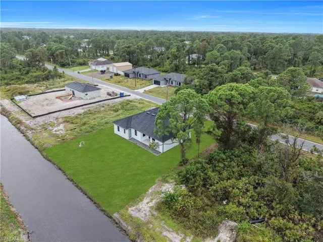 443 Western Ave S, Lehigh Acres, Florida 33974
