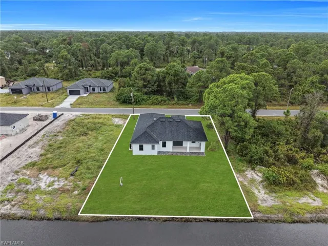 443 Western Ave S, Lehigh Acres, Florida 33974
