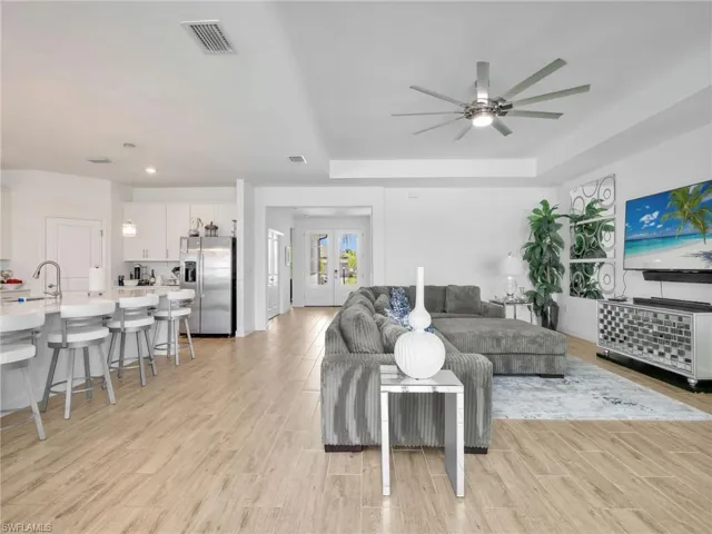 18278  Ridgeline  DR, Estero, FL 33928