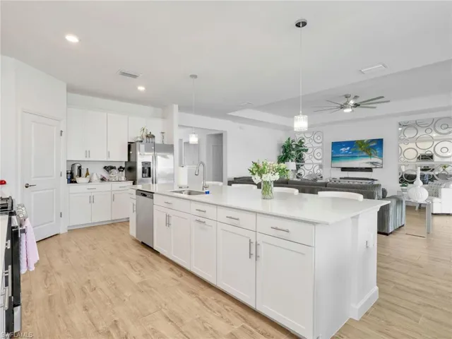 18278  Ridgeline  DR, Estero, FL 33928