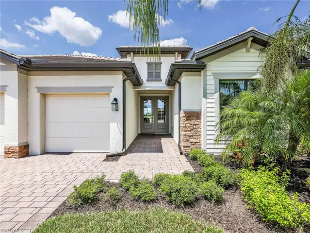 18278  Ridgeline  DR, Estero, FL 33928