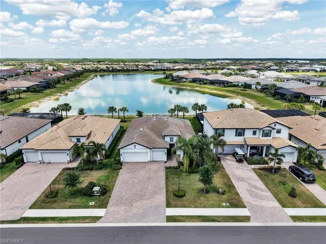 18278  Ridgeline  DR, Estero, FL 33928