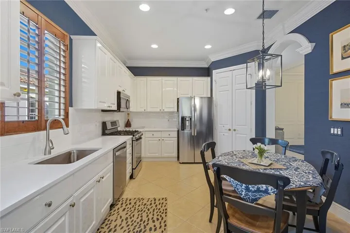 9110  Cascada  WAY, Naples, FL 34114