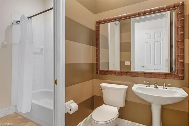 9110  Cascada  WAY, Naples, FL 34114