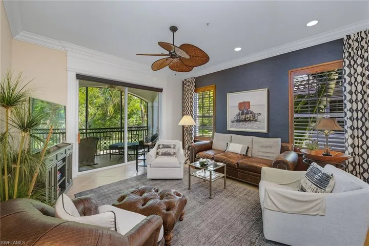 9110  Cascada  WAY, Naples, FL 34114