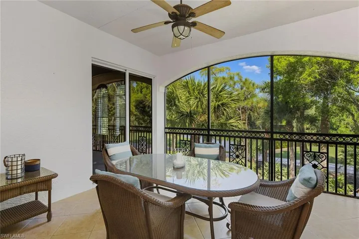 9110  Cascada  WAY, Naples, FL 34114