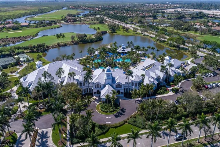 9110  Cascada  WAY, Naples, FL 34114