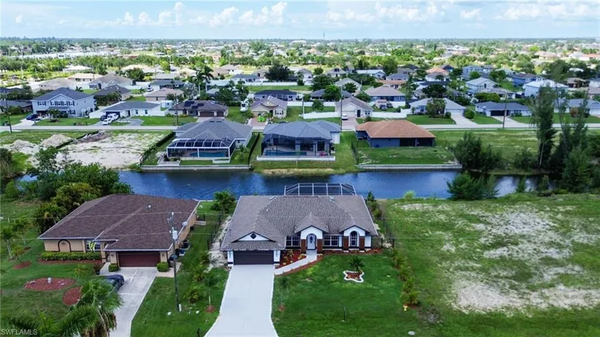 619 Sw 26th Ter, Cape Coral, Florida 33914