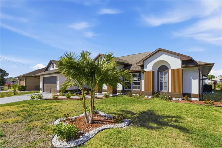 619 Sw 26th Ter, Cape Coral, Florida 33914