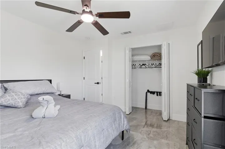 619 Sw 26th Ter, Cape Coral, Florida 33914