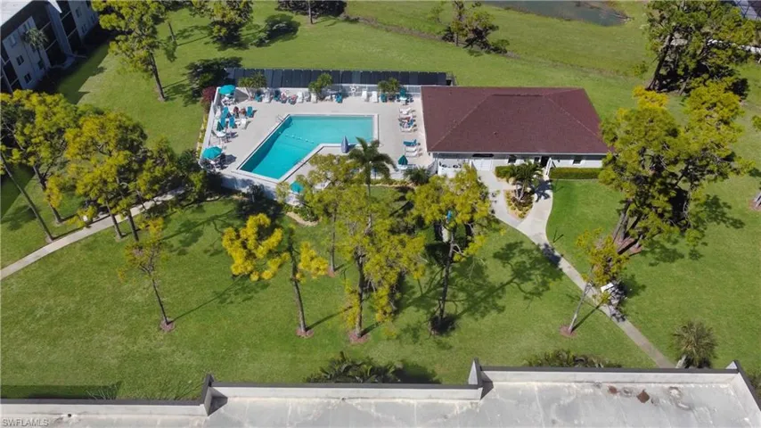 Bird's eye view of a pool area