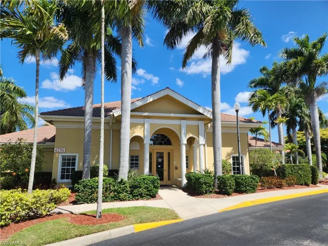 4293 Bellasol Cir 2513, Fort Myers, Florida 33916