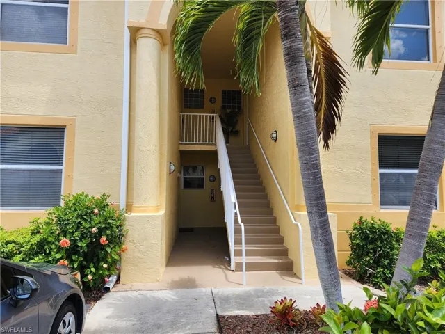 4293 Bellasol Cir 2513, Fort Myers, Florida 33916