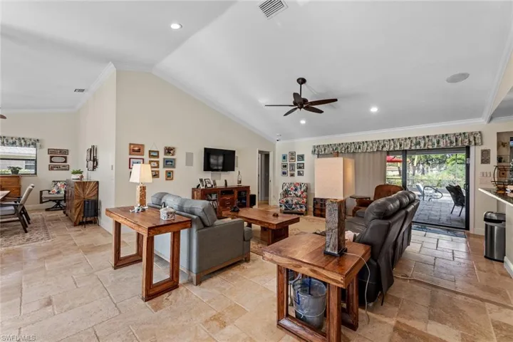 4265  GLASGOW  CT, North Fort Myers, FL 33903