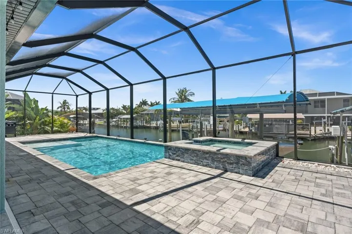 2419 Carambola Ln, St. James City, Florida 33956