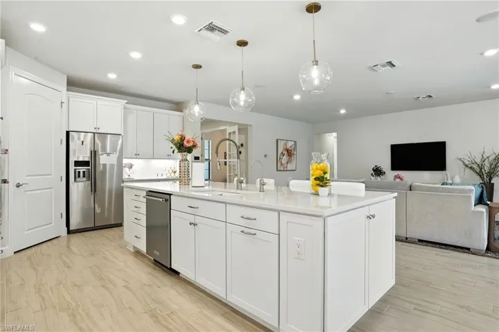 12905 Hadley Ct, Fort Myers, Florida 33913
