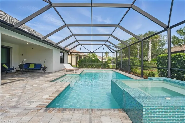 12905 Hadley Ct, Fort Myers, Florida 33913