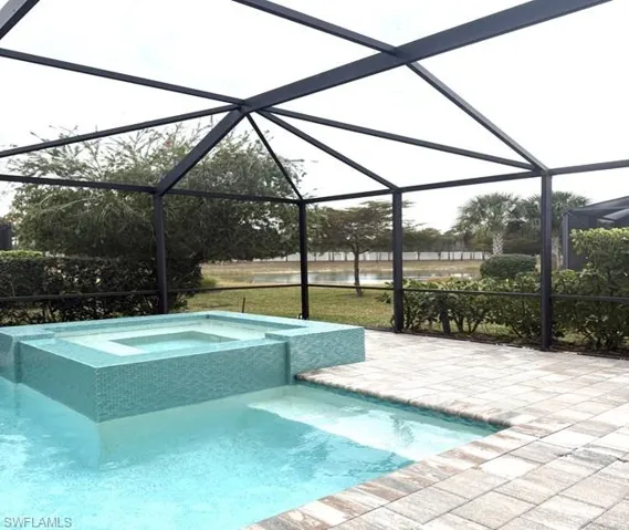 12905 Hadley Ct, Fort Myers, Florida 33913