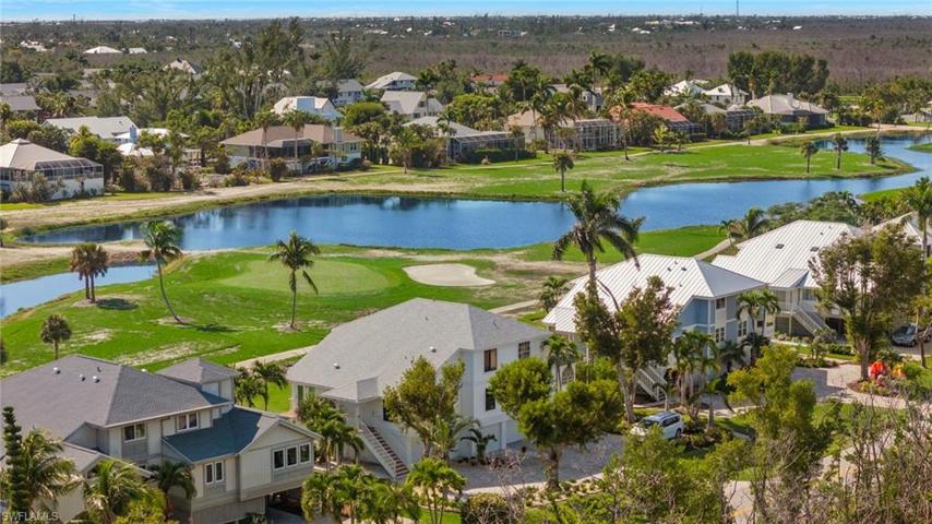 Aerial View Lake & Golf Course