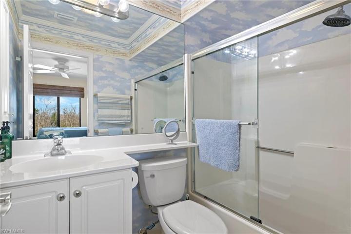 Ensuite Guest Bathroom