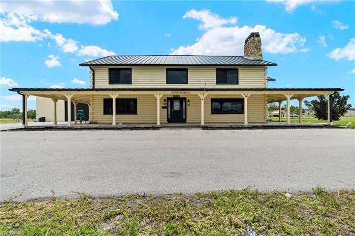 3040 Trail Dairy Cir, North Fort Myers, Florida 33917