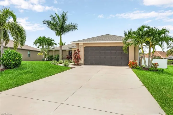 2326 27th St, Cape Coral, Florida 33914