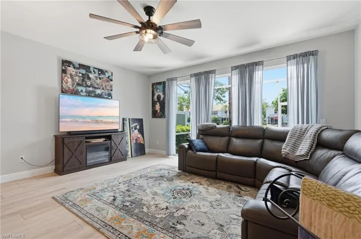 15950 Marcello Cir 247, Naples, Florida 34110