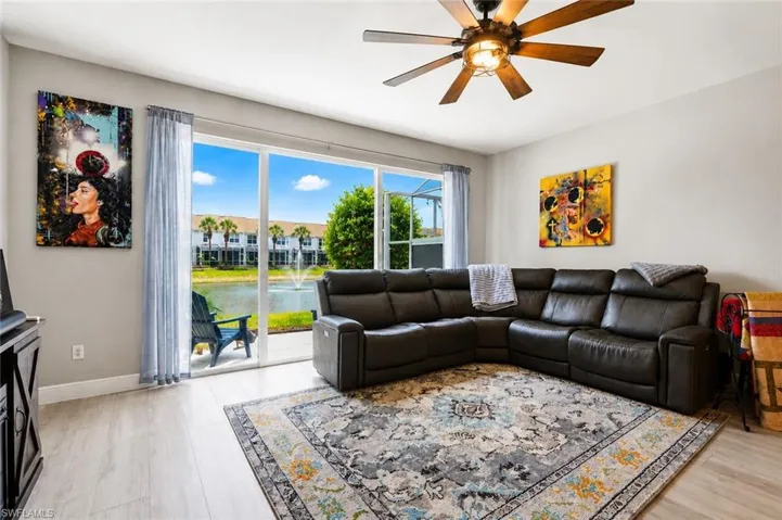 15950 Marcello Cir 247, Naples, Florida 34110