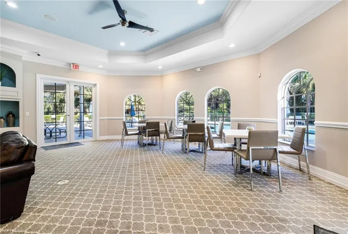 3770  Recreation  LN, Naples, FL 34116