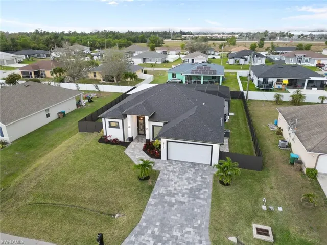 Bird's eye view featuring a residential view