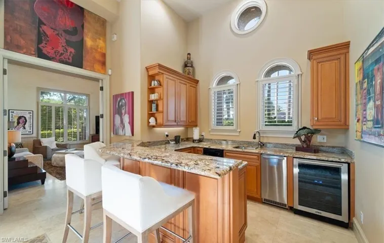 550 21st Ave S, Naples, Florida 34102