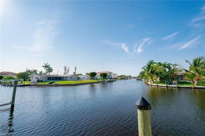 Intersecting Canals
