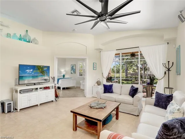 8647 Ibis Cove Cir, Naples, Florida 34119